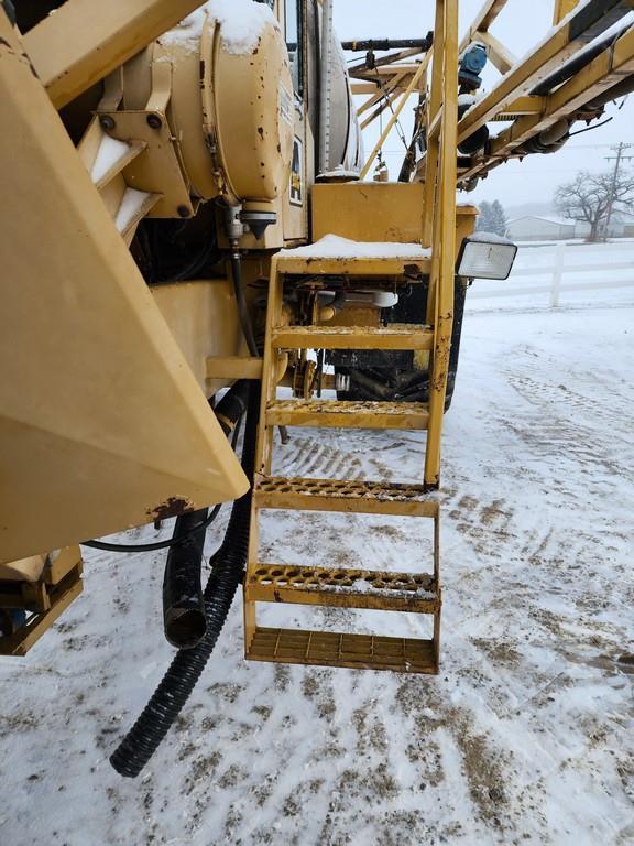 1988 Ag Chem 2800 Floater Sprayer