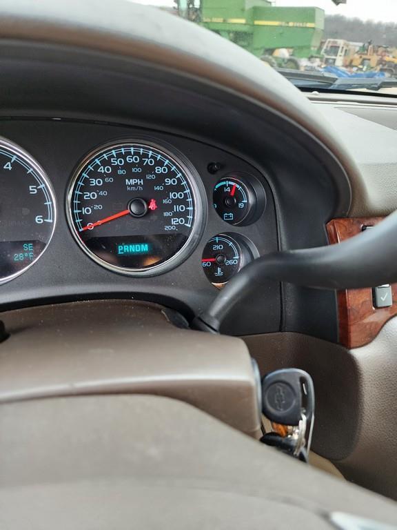 2013 Chevy Suburban SUV