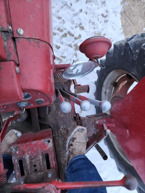 Farmall 400 Tractor