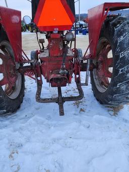 Farmall 400 Tractor