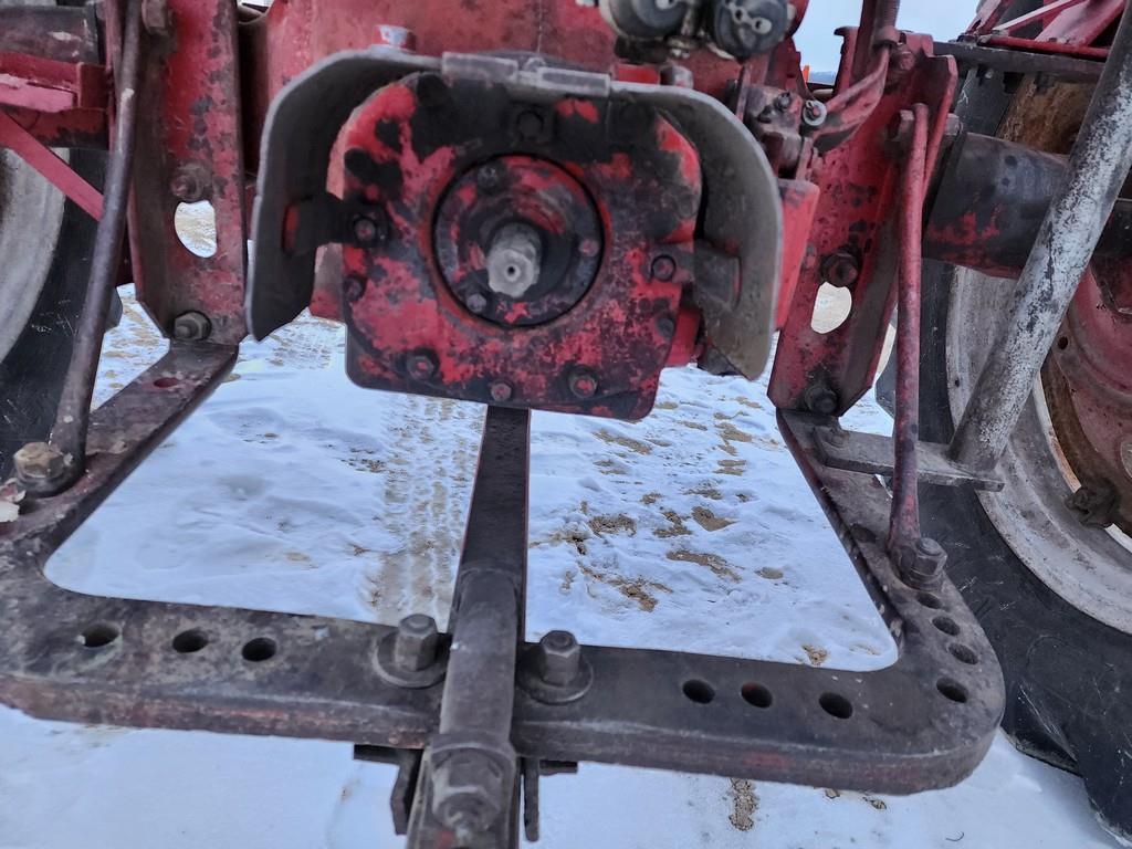 Farmall 400 Tractor