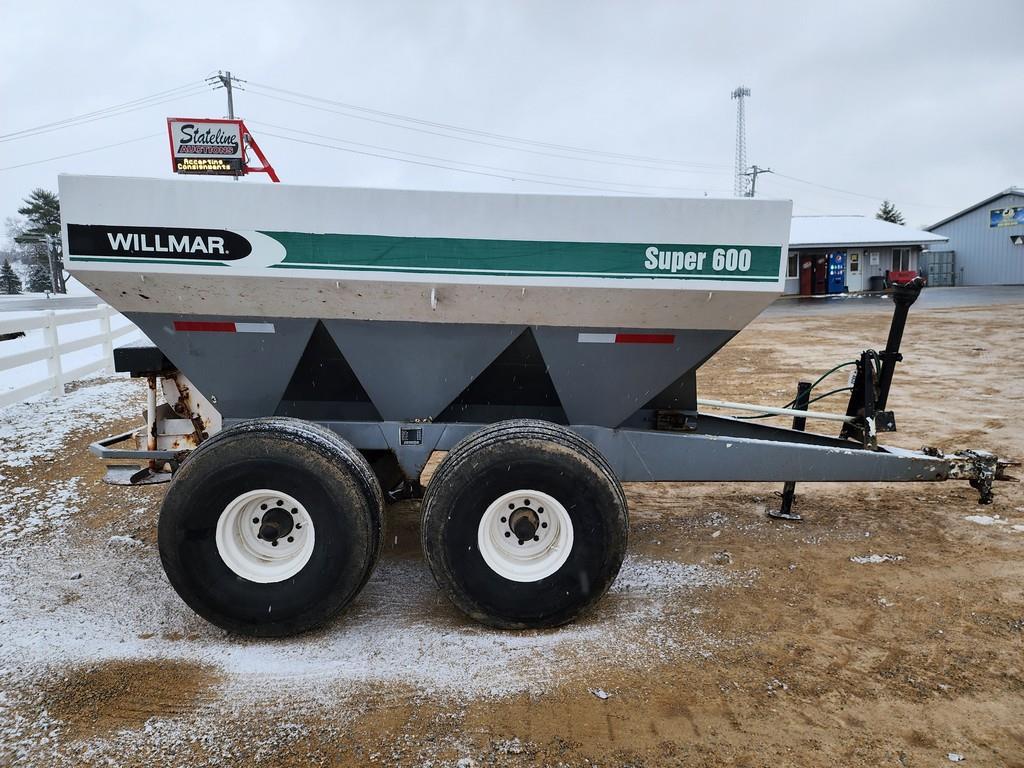 Wilmar Super 600 Fertilizer Spreader