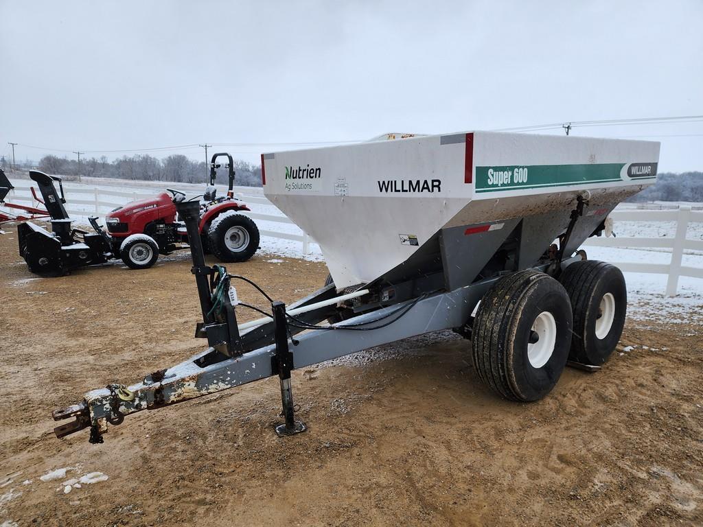 Wilmar Super 600 Fertilizer Spreader