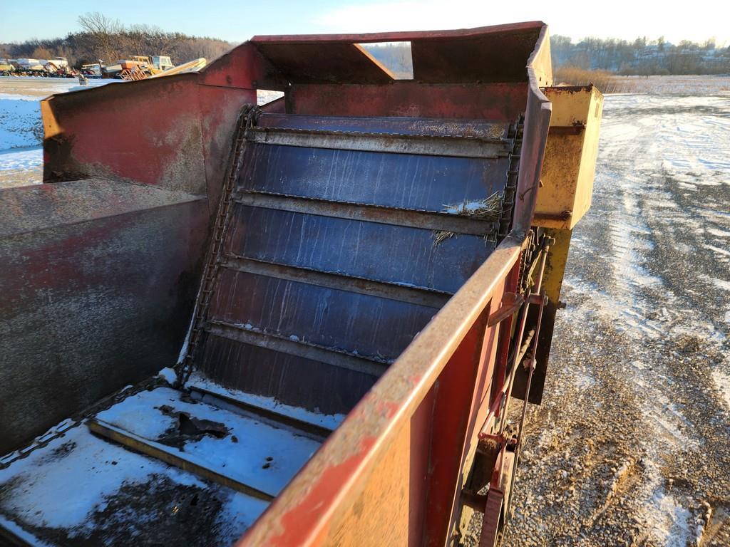 Schuler 125BF Feed Wagon