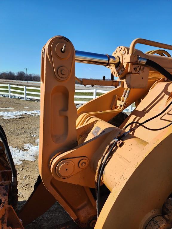 Case 621 Articulated Wheel Loader