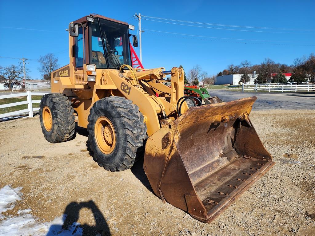 Case 621 Articulated Wheel Loader