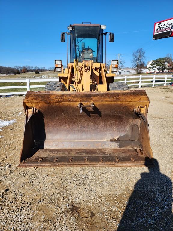 Case 621 Articulated Wheel Loader