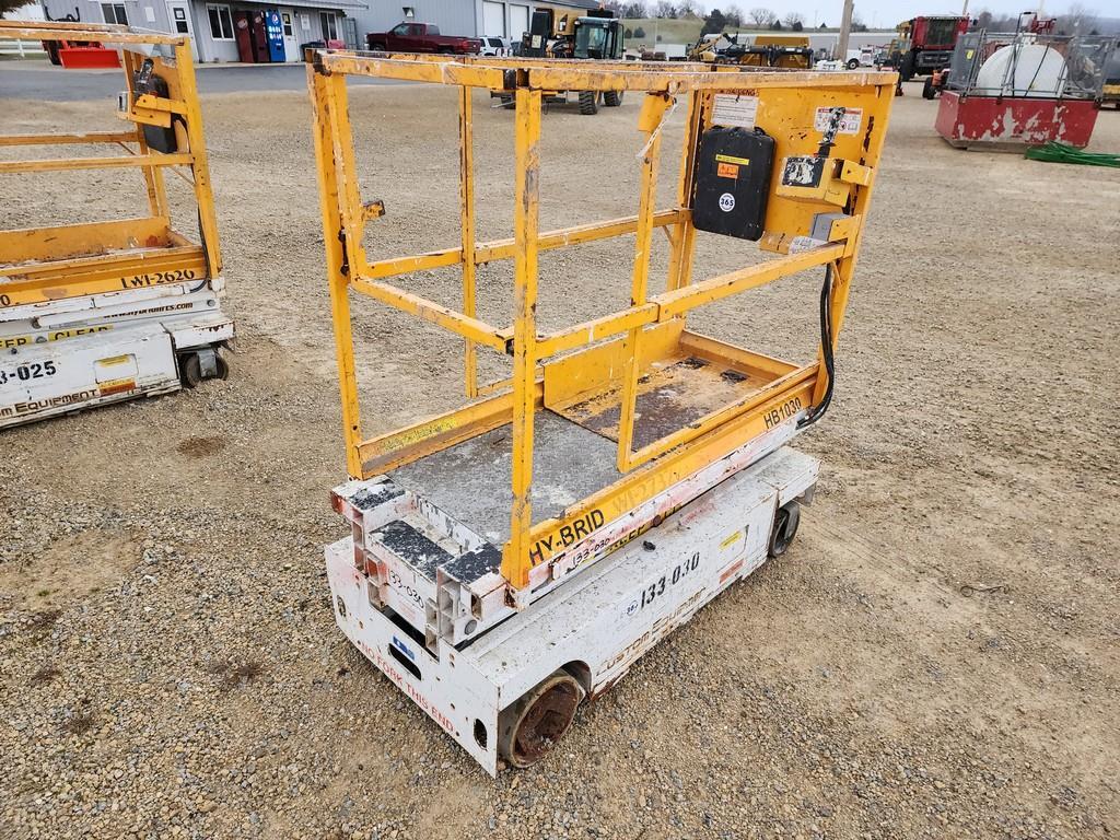 2007 Hy-Brid HB1030 Electric Scissor Lift