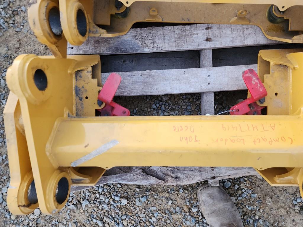 John Deere Skid Steer Coupler