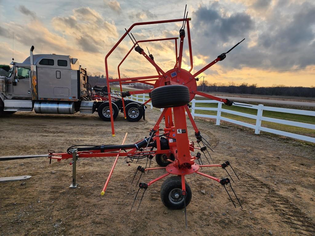 2021 Kuhn GF5202THA 4 Basket Hay Tedder