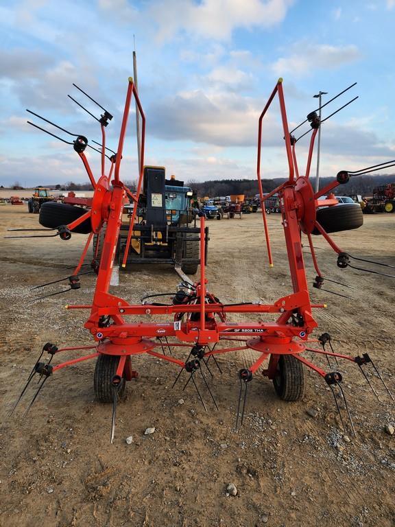 2021 Kuhn GF5202THA 4 Basket Hay Tedder