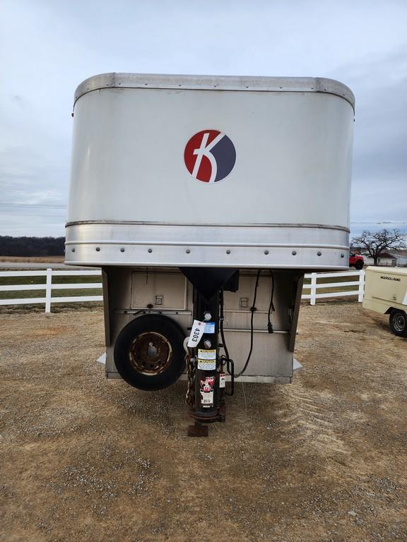 2016 Kiefer Built 16' Gooseneck Livestock Trailer