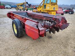 New Holland 519 Manure Spreader