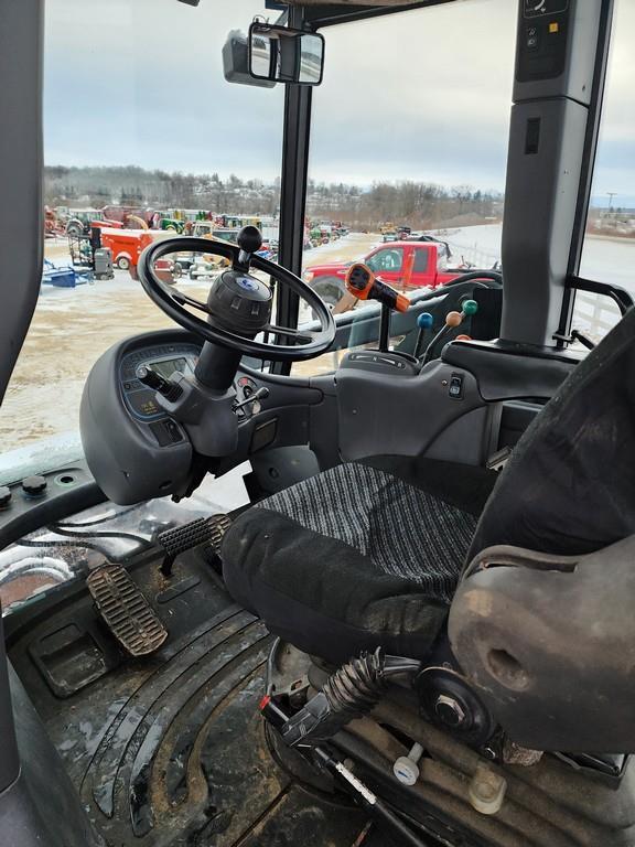 1998 New Holland TV140 Bi Directional Loader Tract