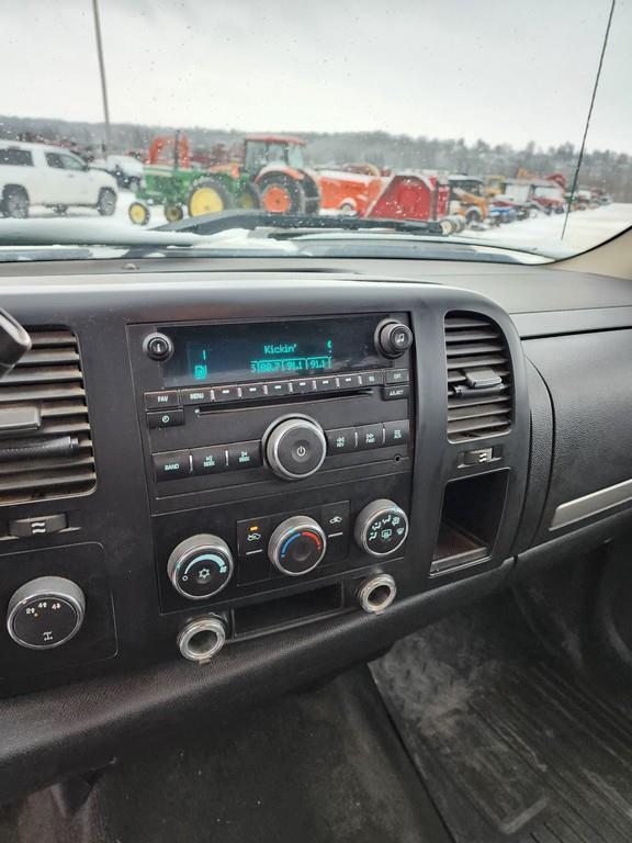 2007 Chevy K2500 HD Service Truck