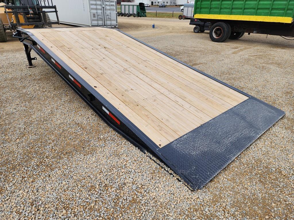 New Industrias Americas 20' Portable Loading Dock