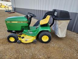 John Deere 160 Lawn Mower