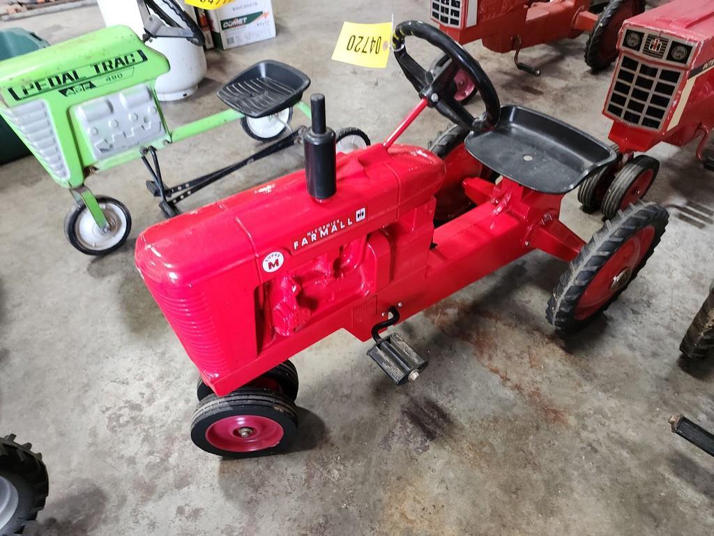 Farmall Super M Pedal Tractor