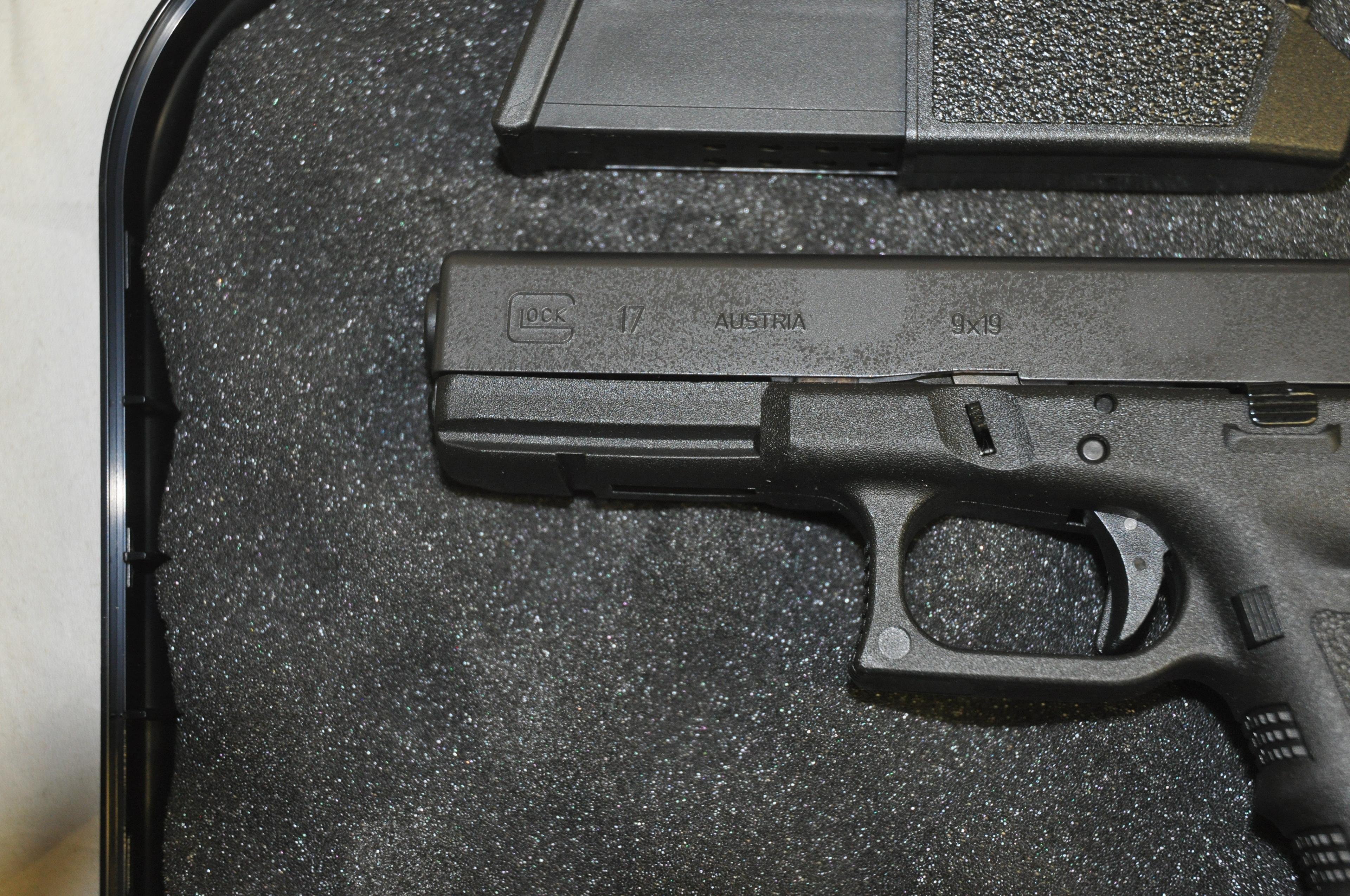 Glock 17 Pistol