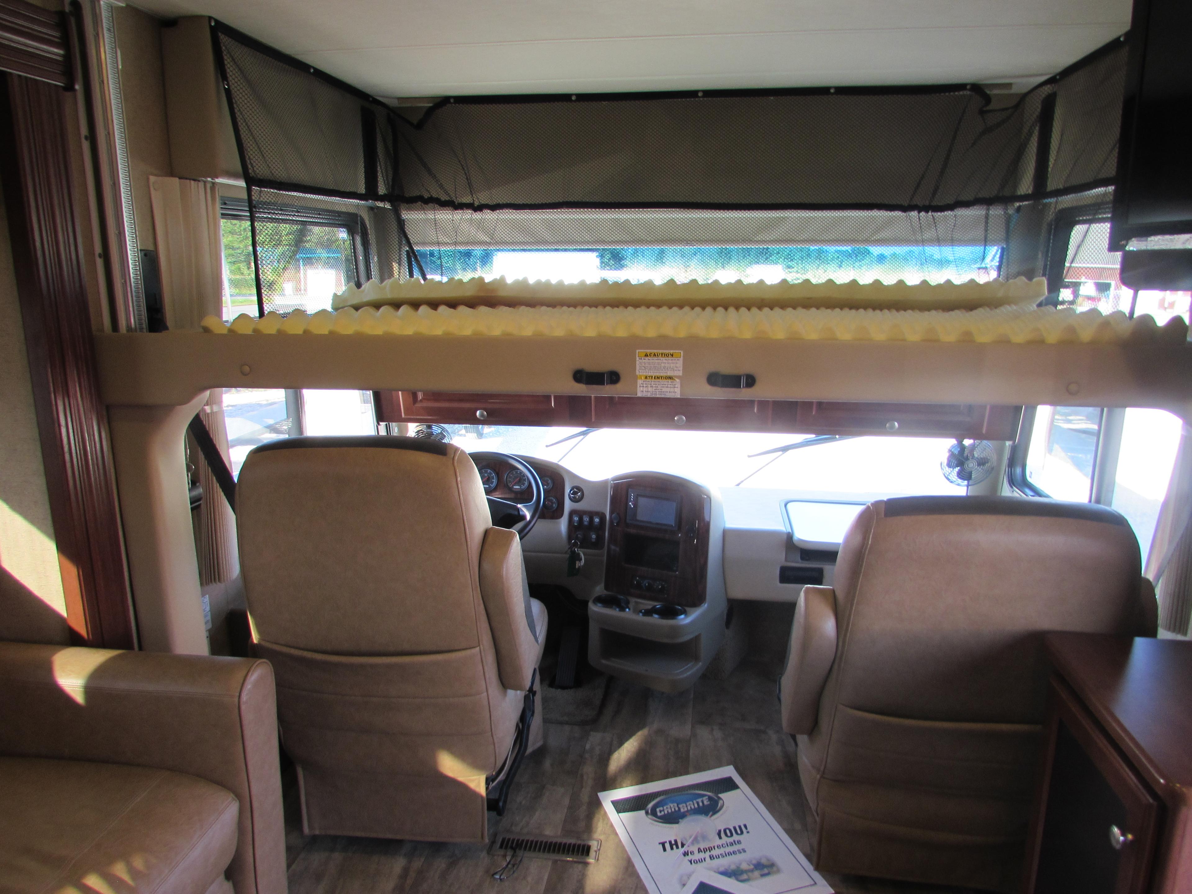 2015 Thor Motor Coach Palazzo Miles: 11,000