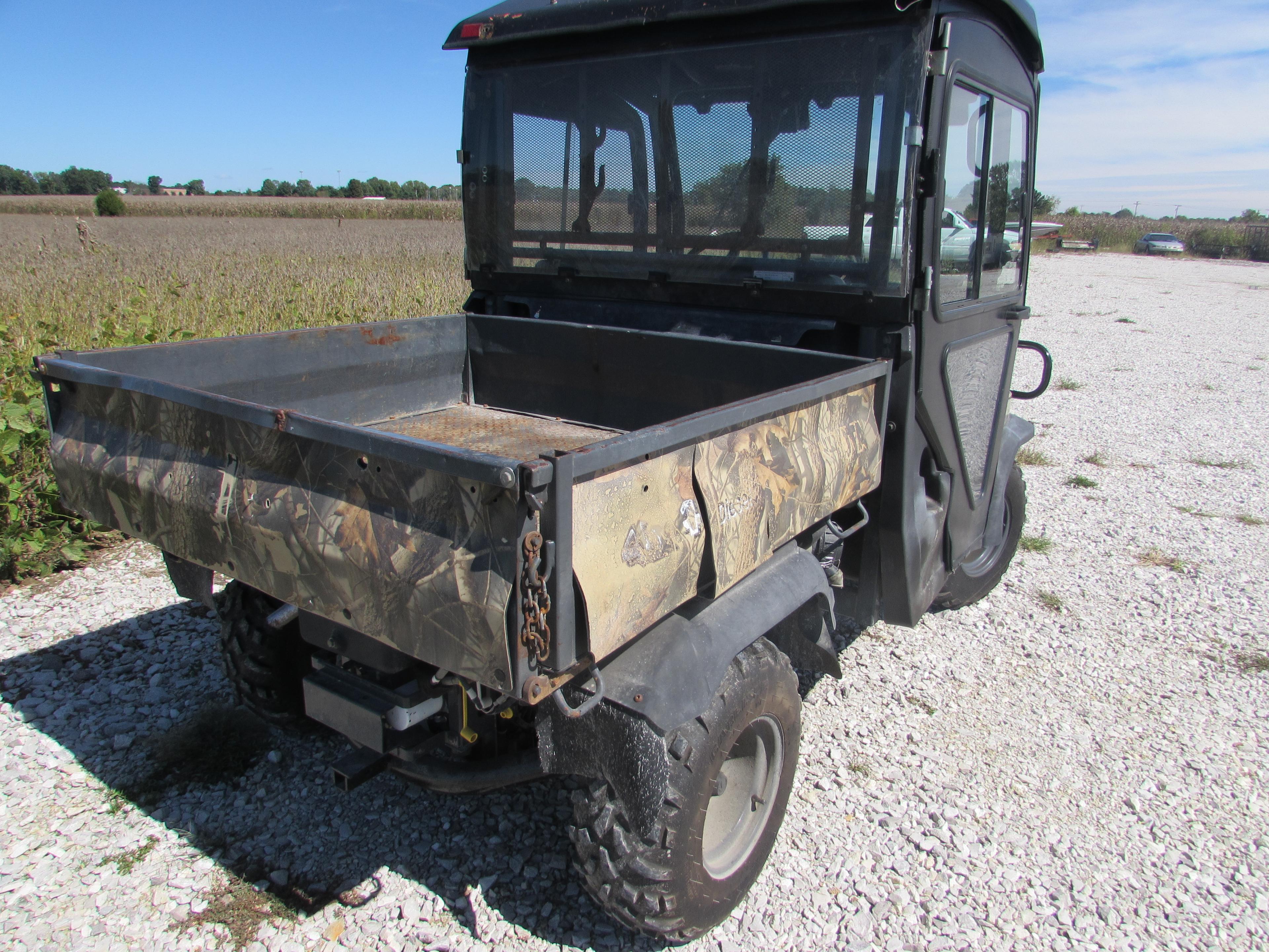 Kubota RTV900 Hours: 2,735