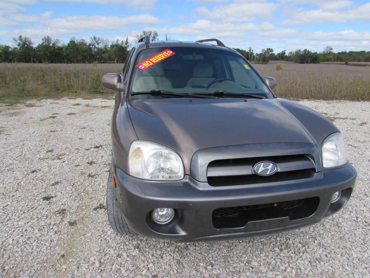 2005 Hyundai Santa Fe Miles: 104,370