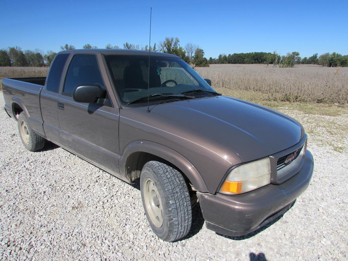 2000 GMC Sonoma Miles: 104,967