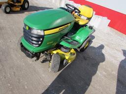 John Deere X300 Hours: 160