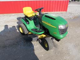 John Deere L110 Hours: 696