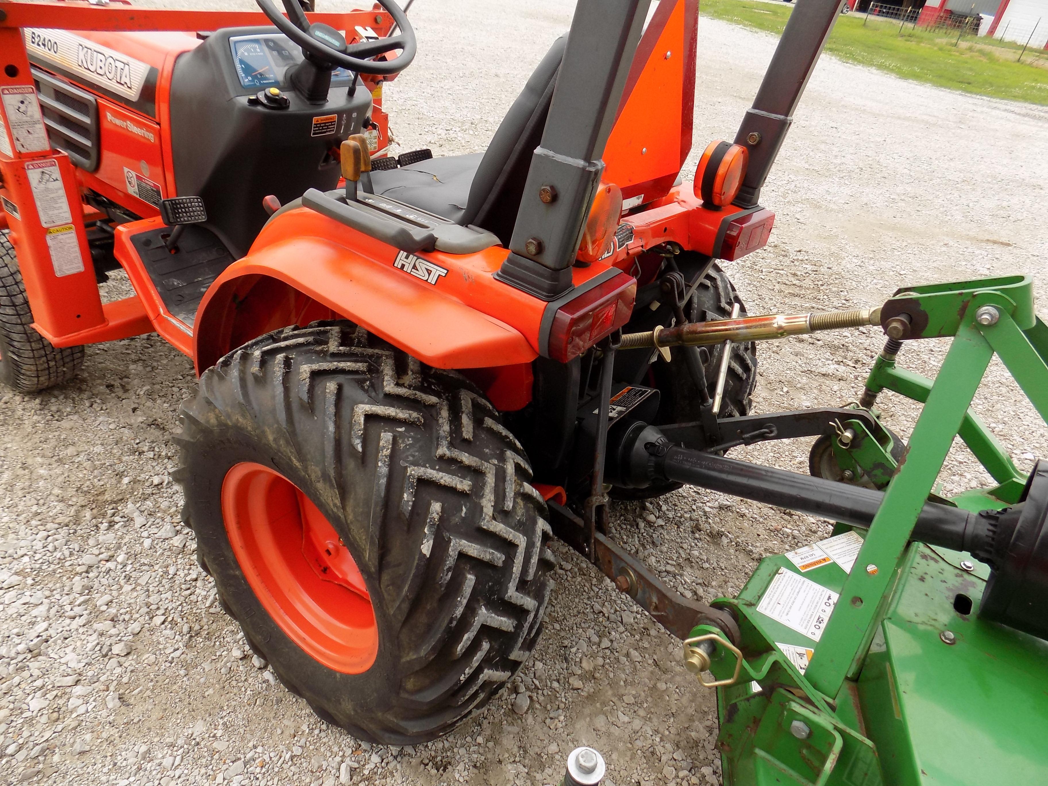 Kubota B2400 Hours Showing: 1,499