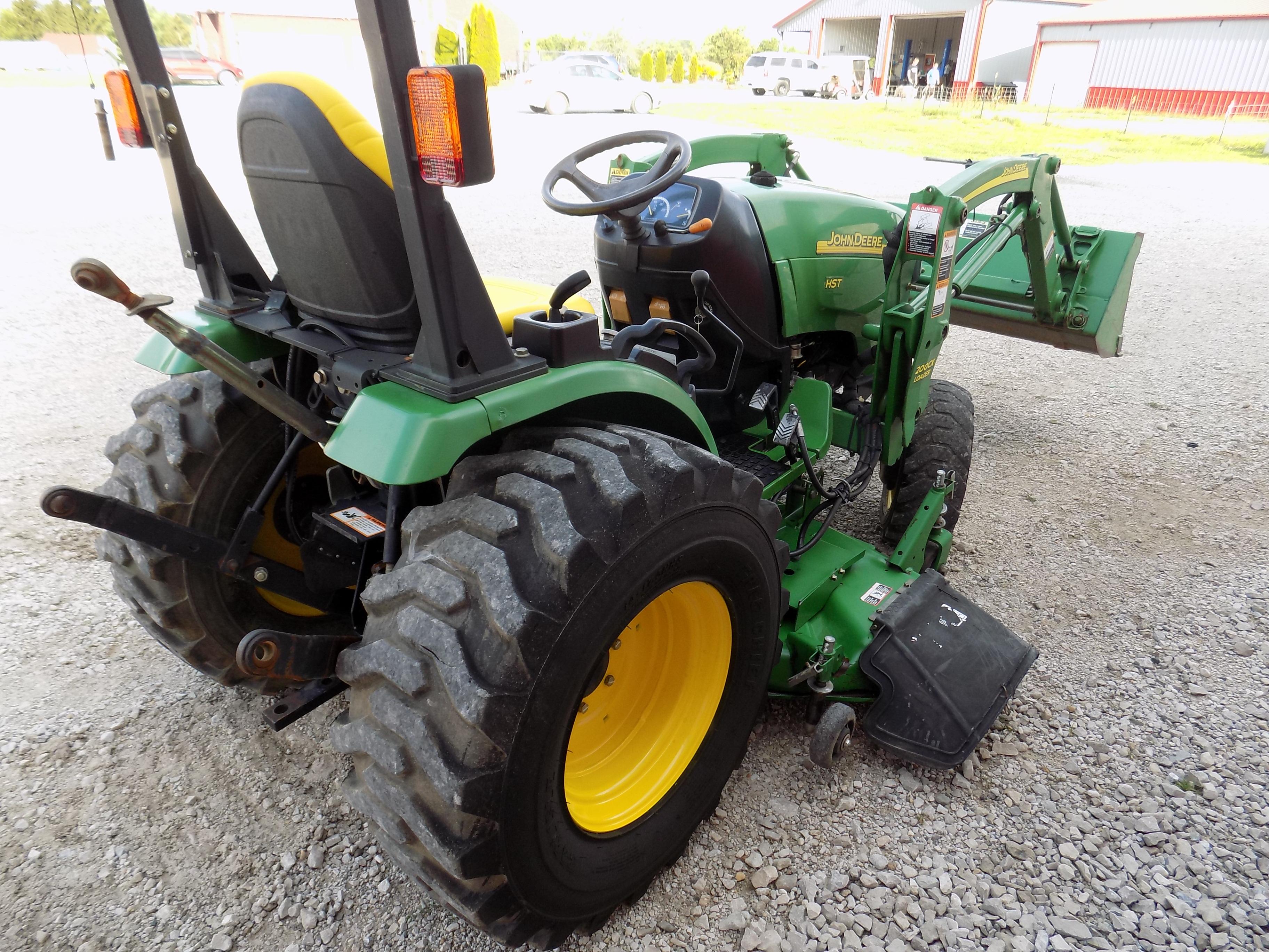 John Deere 2520 Hours Showing: 655