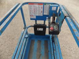 2013 Genie GS-1930 Scissor Lift Hour Meter Reads: 330