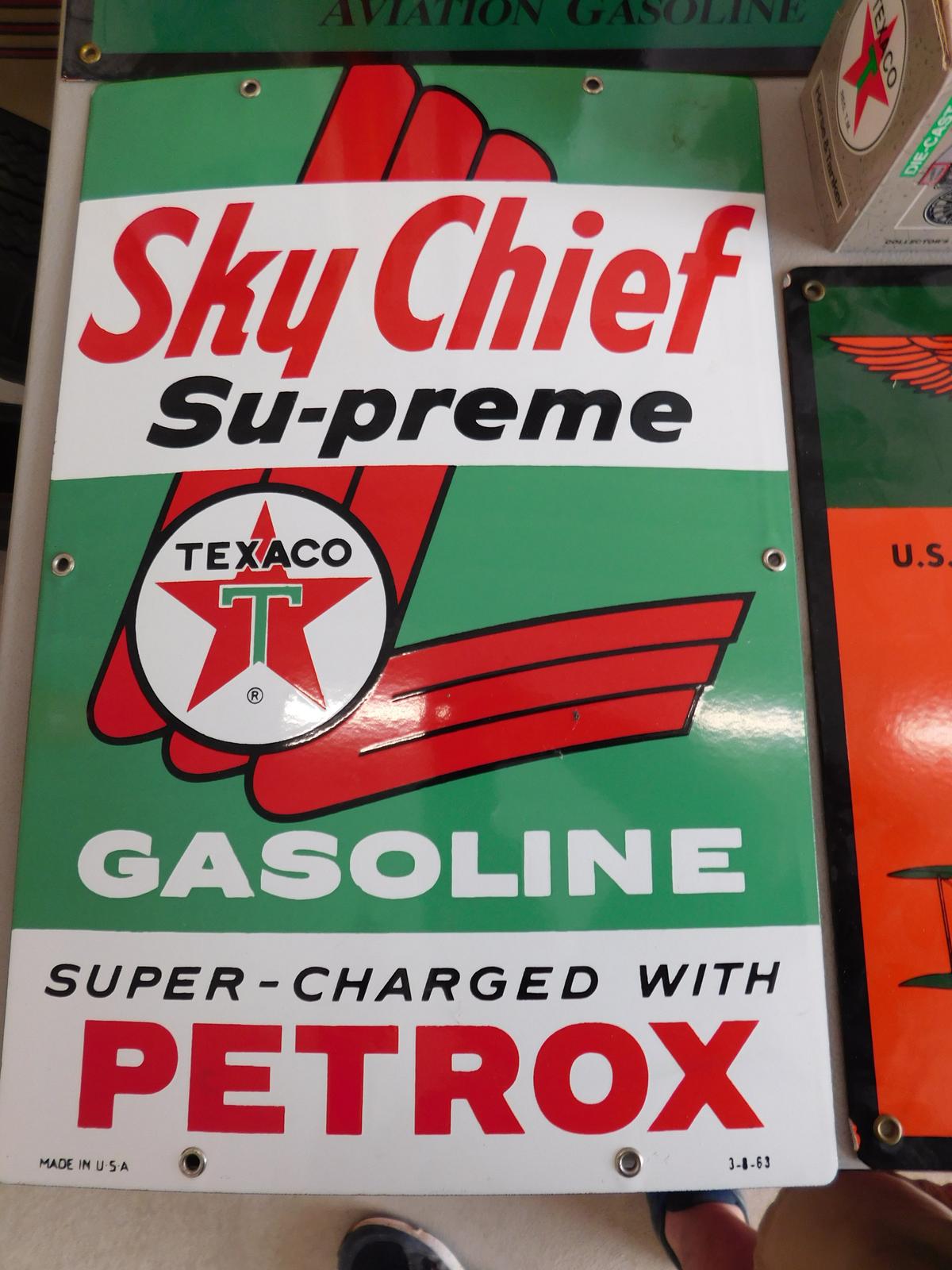 NOS 1963 Texaco Sky Chief Gasoline Single Sided Porcelain Pump Plate