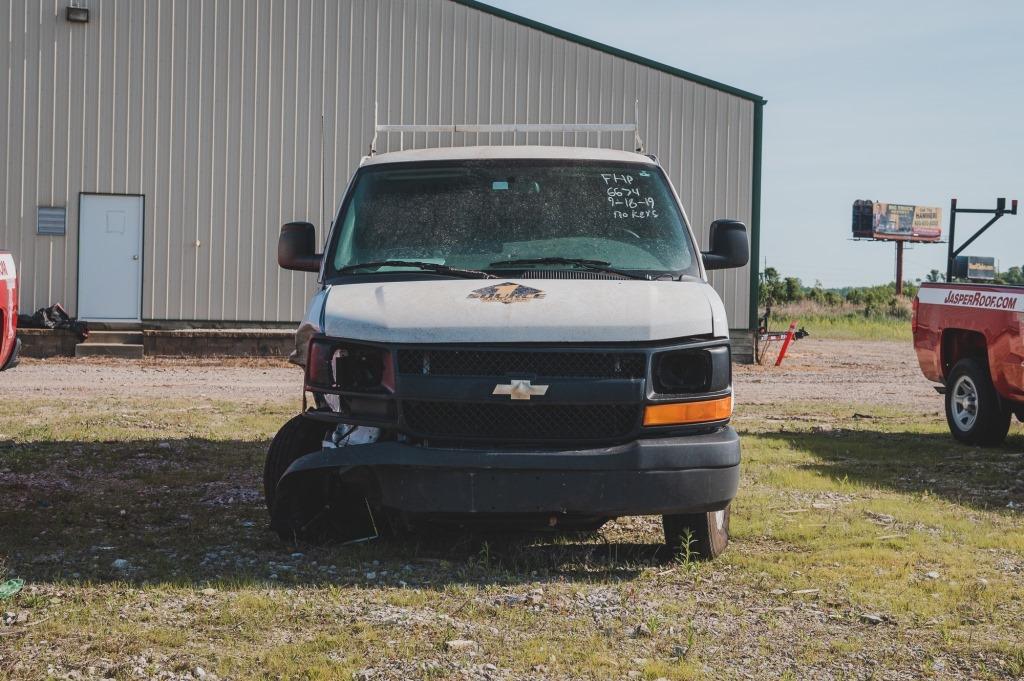 2017 Chevy 2500 Express Miles Show: 63,965