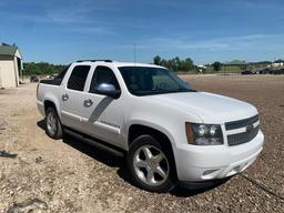 2007 Chevy Avalanche Miles Show: 158,979