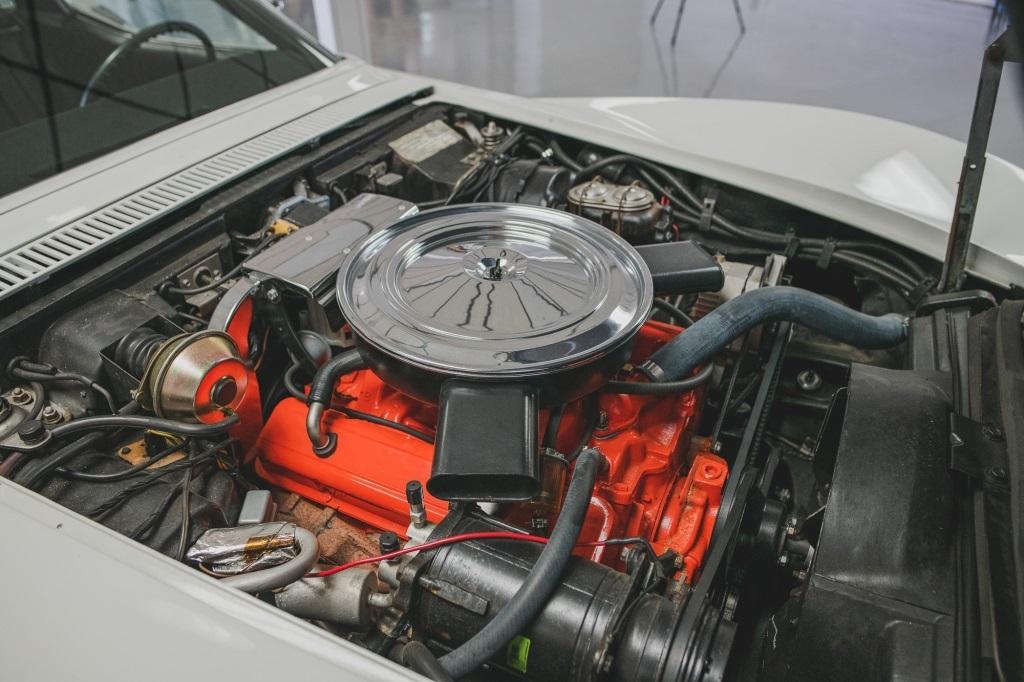 1971 Corvette Stingray Miles Show: 2,469