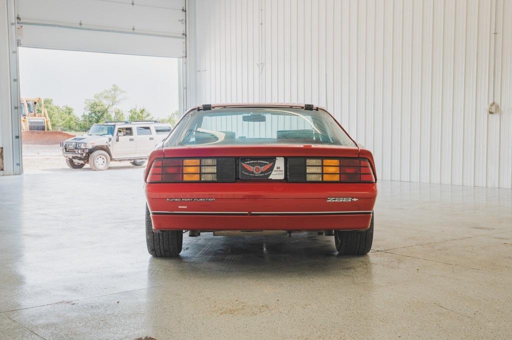 1985 Chevy Camaro Miles Show: 33,797