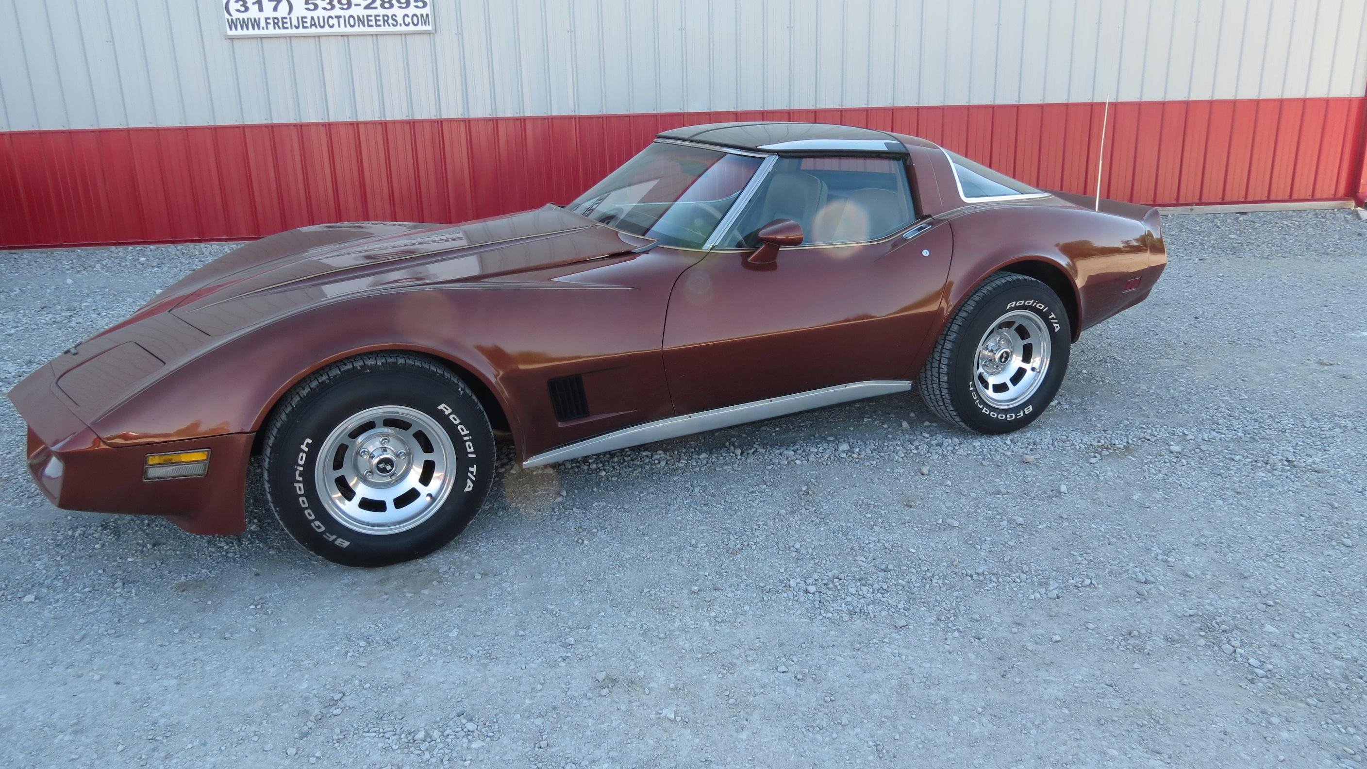 1981 Chevrolet corvette Miles Show: 10,243