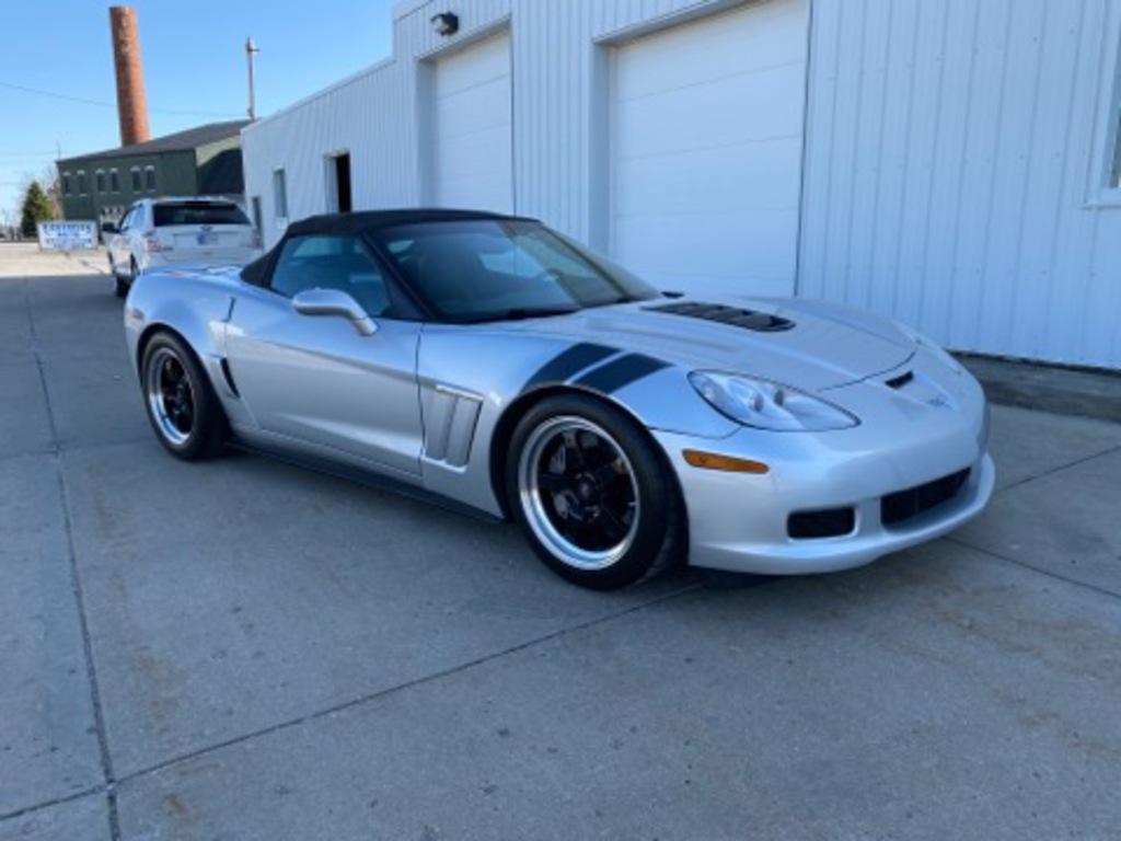 2010 Chevy Corvette Grand Sport Miles Show: 44,724