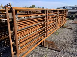 CATTLE PANELS WITH, 24 FT PANEL WITH A 7 FT