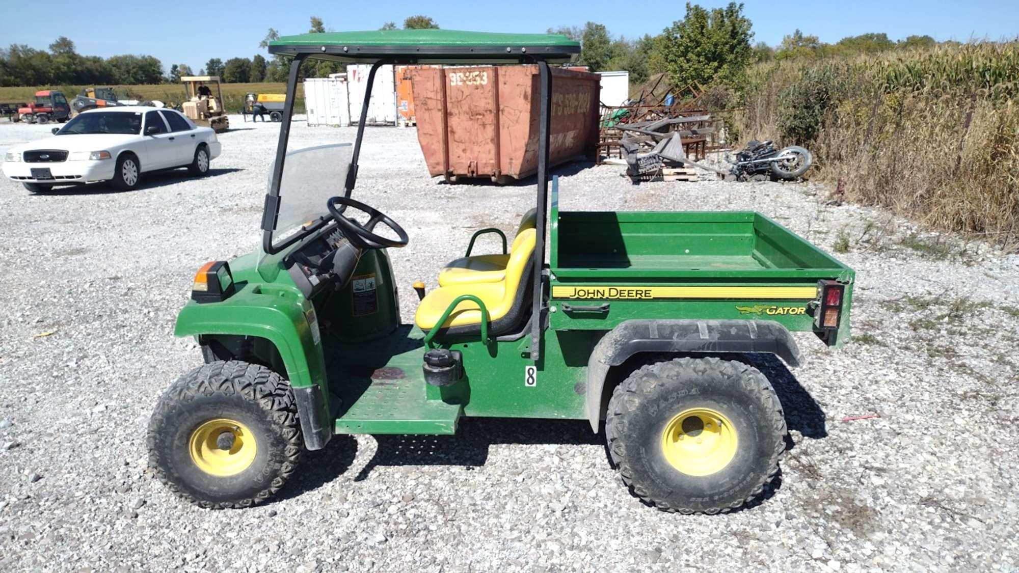 2016 JOHN DEERE GATOR SN: 1MO4X2SJCGM114496