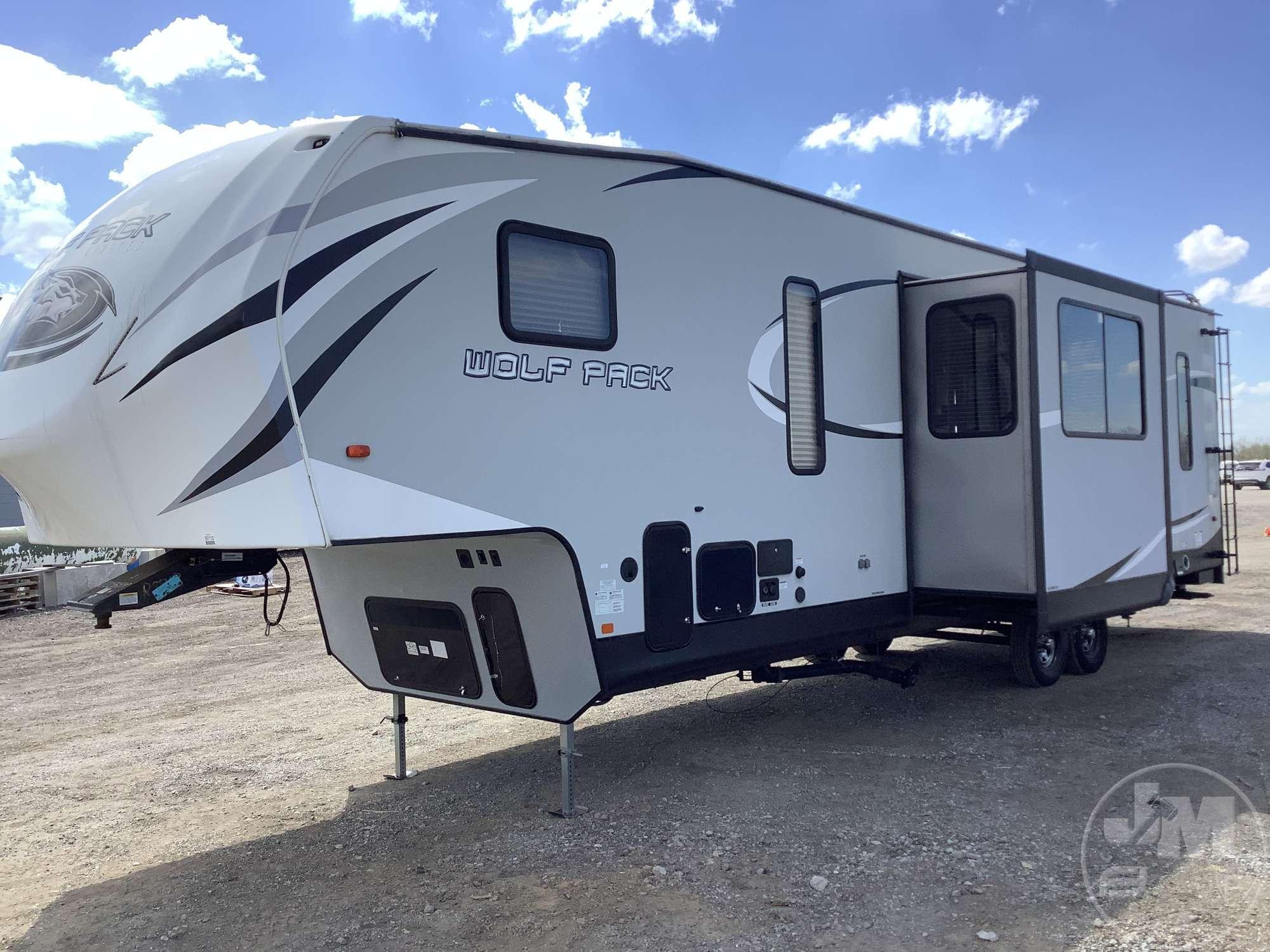 2018 FOREST RIVER  WOLPACK LIMITED TOY HAULER VIN: 5ZT3CTVB5J1211558 FIFTH WHEEL CAMPER