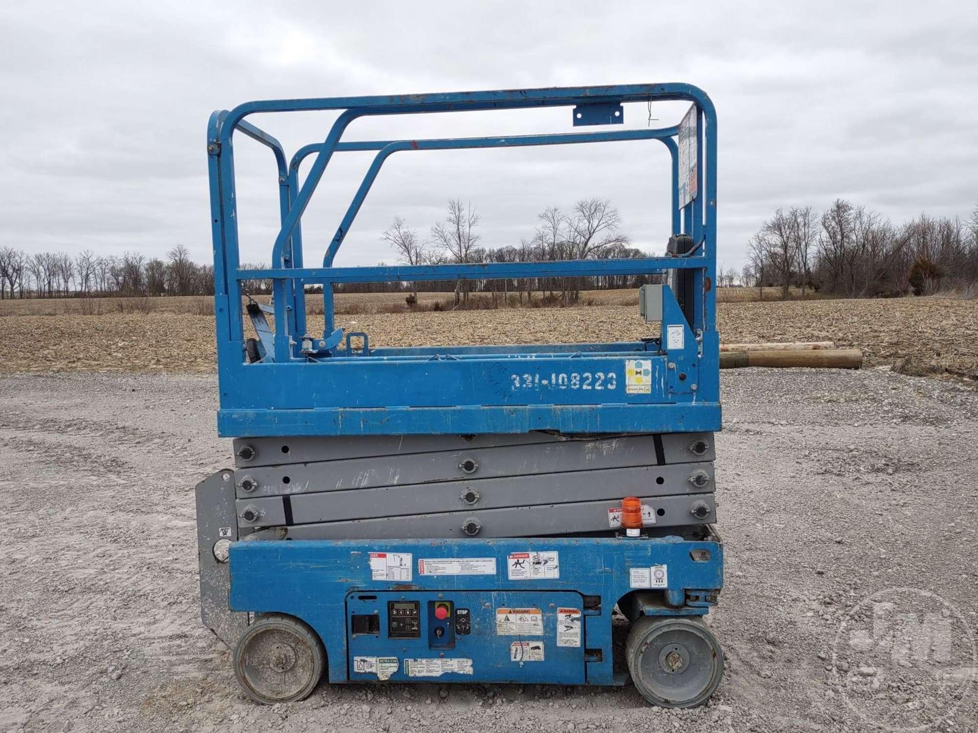 2016 GENIE GS-1930 25 SCISSOR LIFT SN: GS3016P-152535