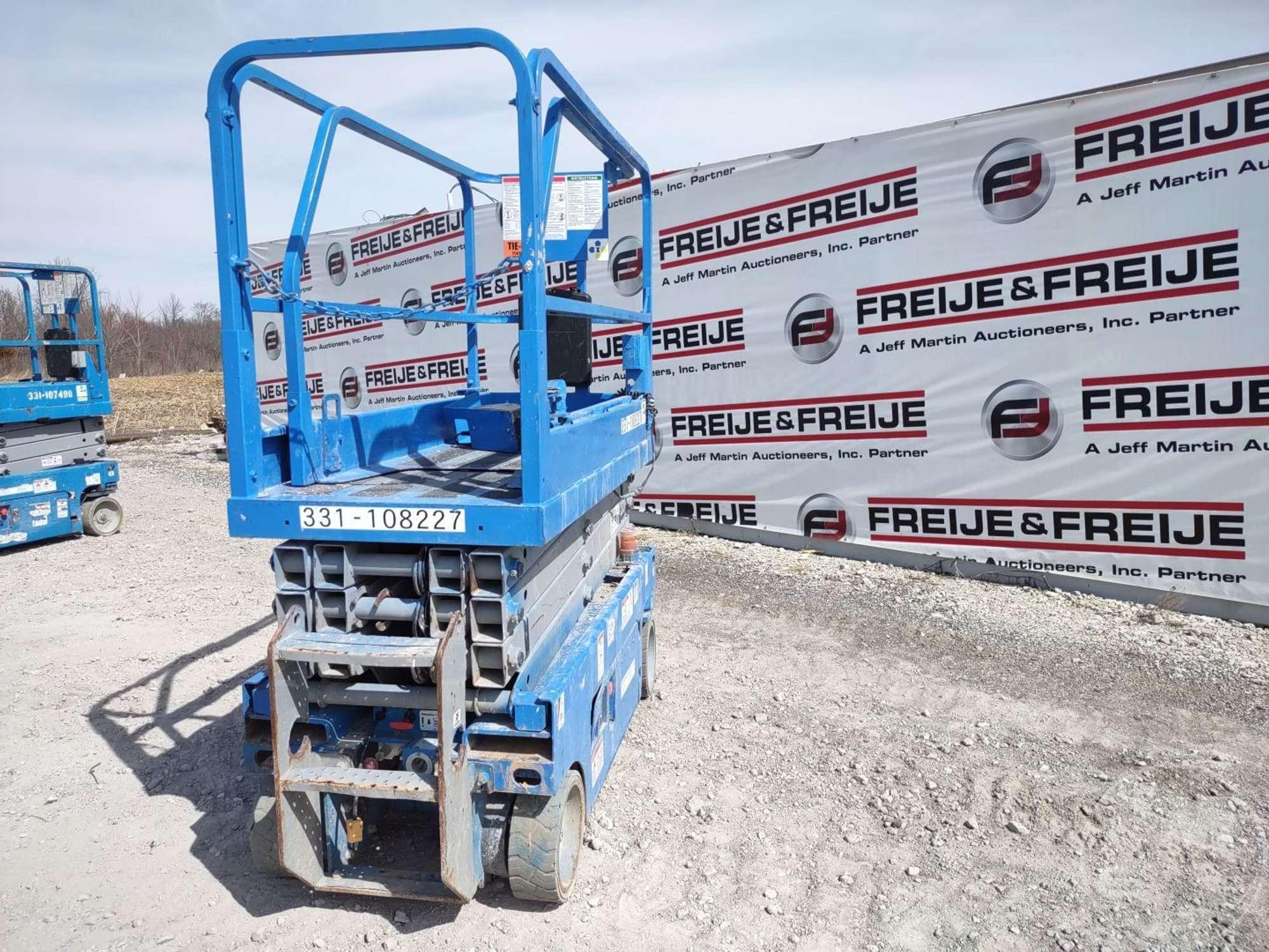 2016 GENIE GS-1930 25 SCISSOR LIFT SN: GS3016P-152530