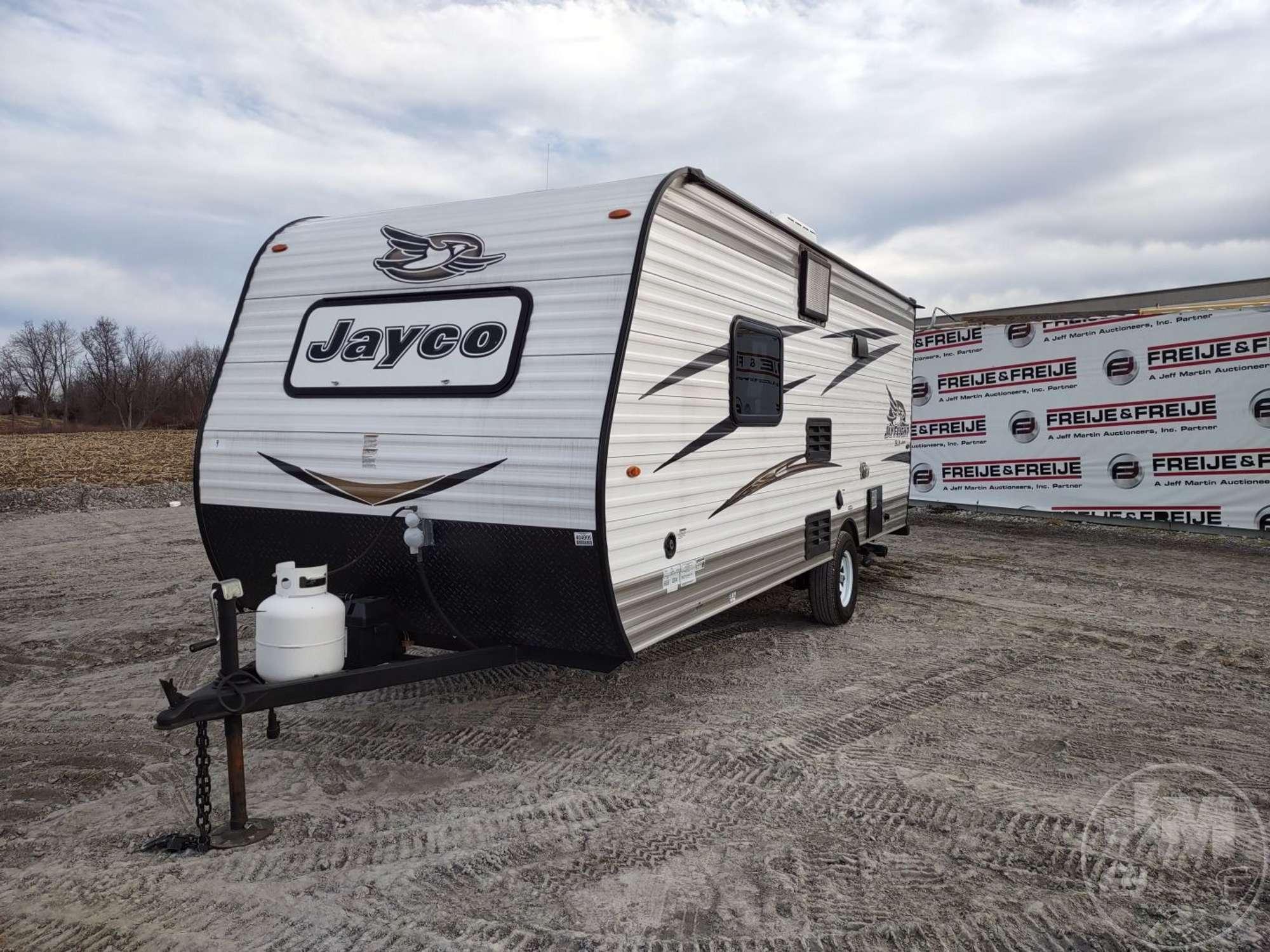 2018 JAYCO JAYFLIGHT SLX 7 195RB  VIN: 1UJBJ0AJ2J17A0378 BUMPER PULL CAMPER