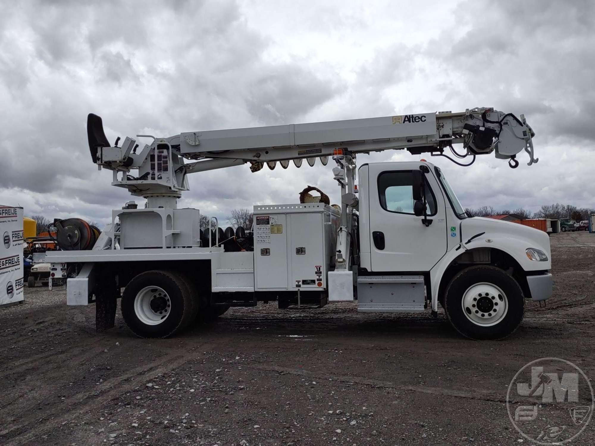 2019 FREIGHTLINER M2-106 DIGGER DERRICK S/A DIGGER DERRICK TRUCK VIN: 3ALACXFC8KDKB7859