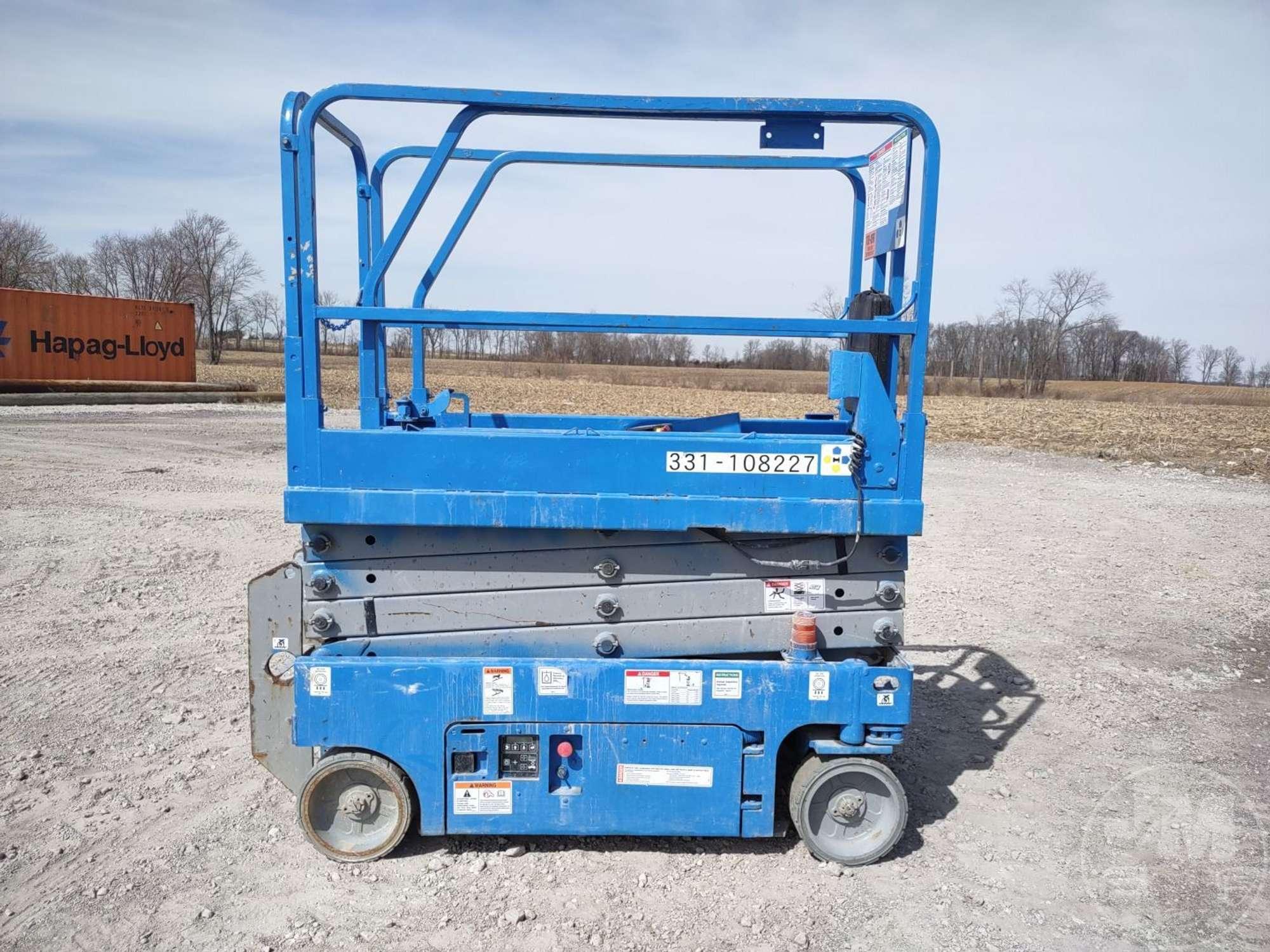 2016 GENIE GS-1930 25 SCISSOR LIFT SN: GS3016P-152530