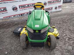 2015 JOHN DEERE X530 RIDING MOWER SN: 1M0X530AVFM103212