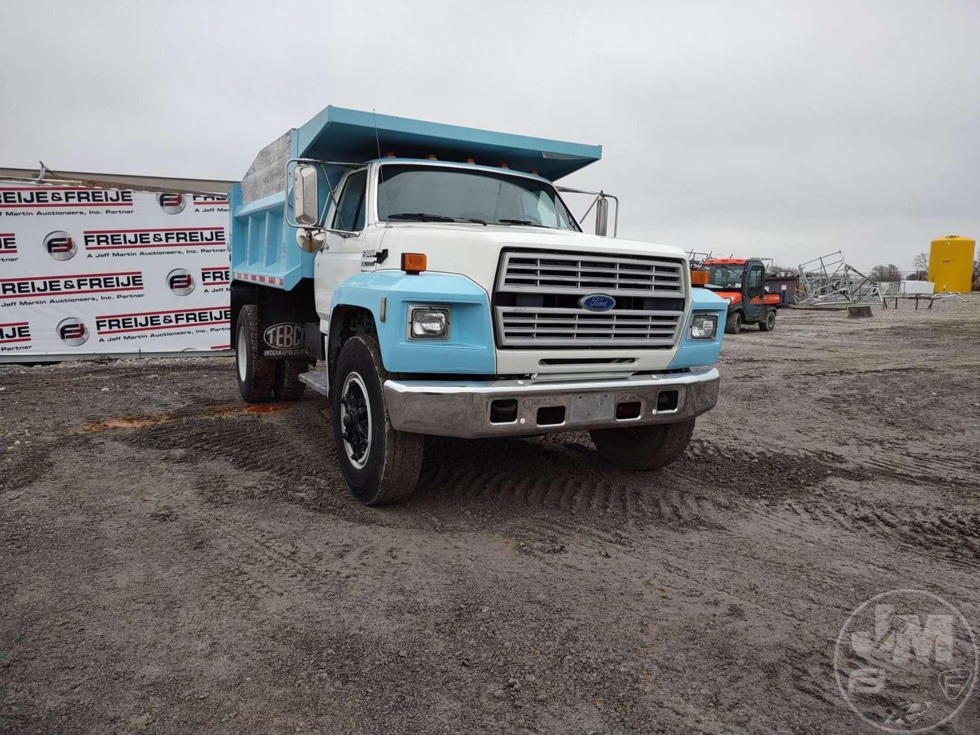 1987 FORD F-800 SINGLE AXLE DUMP TRUCK VIN: 1FDPT84A1HVA33039