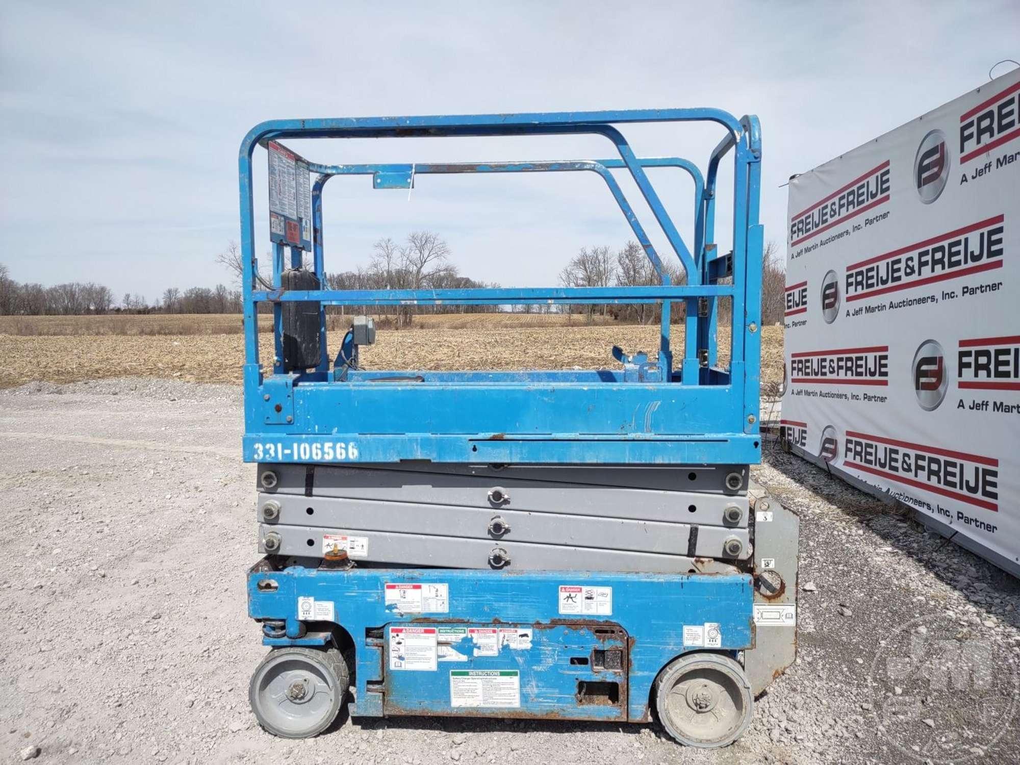 2013 GENIE GS-1930 25 SCISSOR LIFT SN: GS3013A-126667